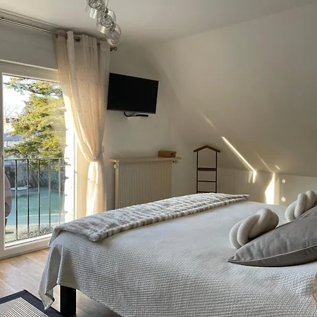 Demeures Du Bord De Seine Hébergement de vacances Samoreau