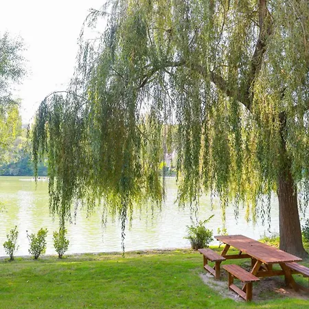 Demeures Du Bord De Seine Semesterbostad Samoreau